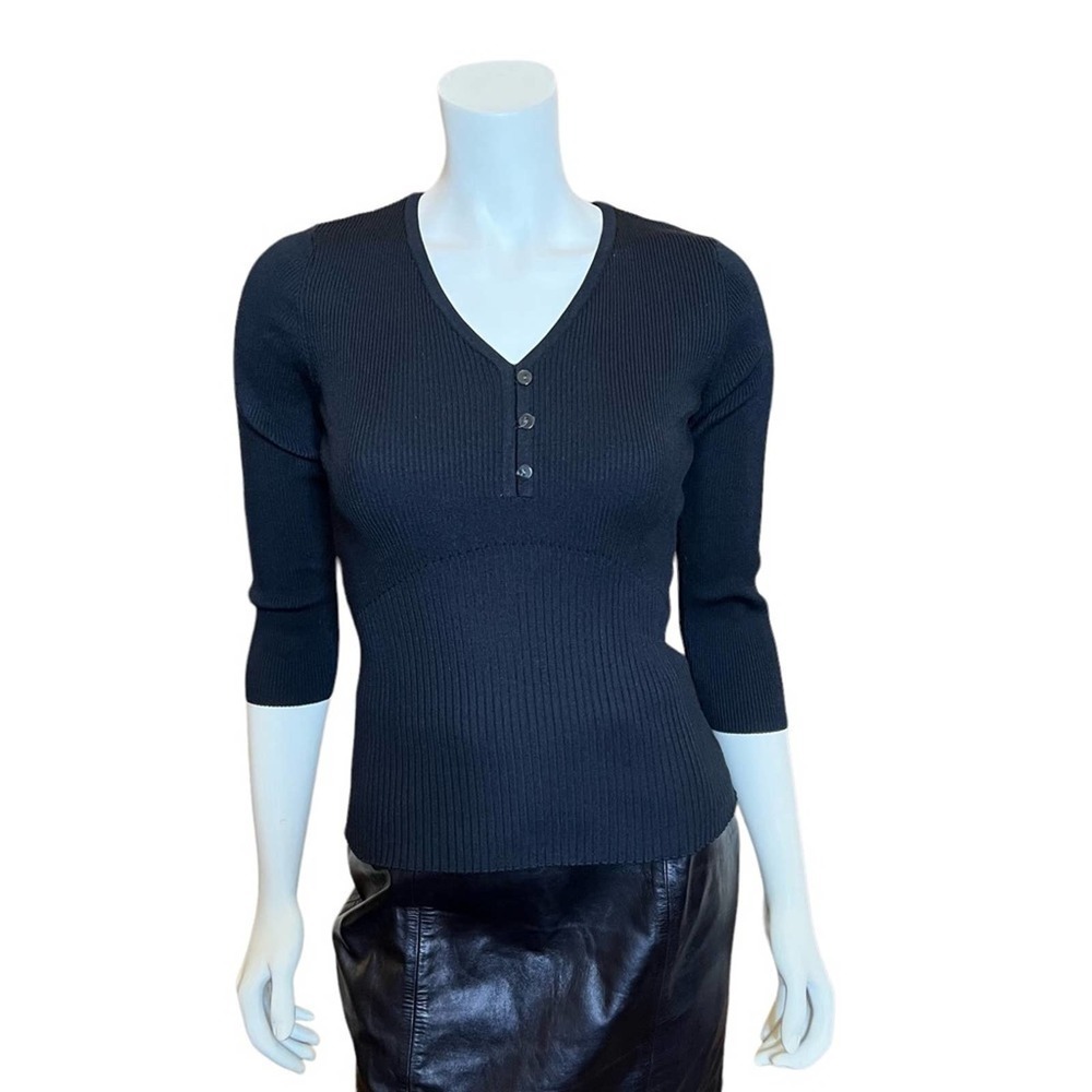 I-Knit black knit sweater. Size Medium - Picture 4 of 10